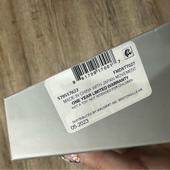 Time and Tru Silver and Gold Women's Watch Set - Picture 2 of 2